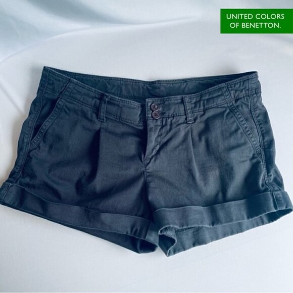 United Colors of Benetton Dark Gray Short Size S (40 EU) - Picture 3 of 9